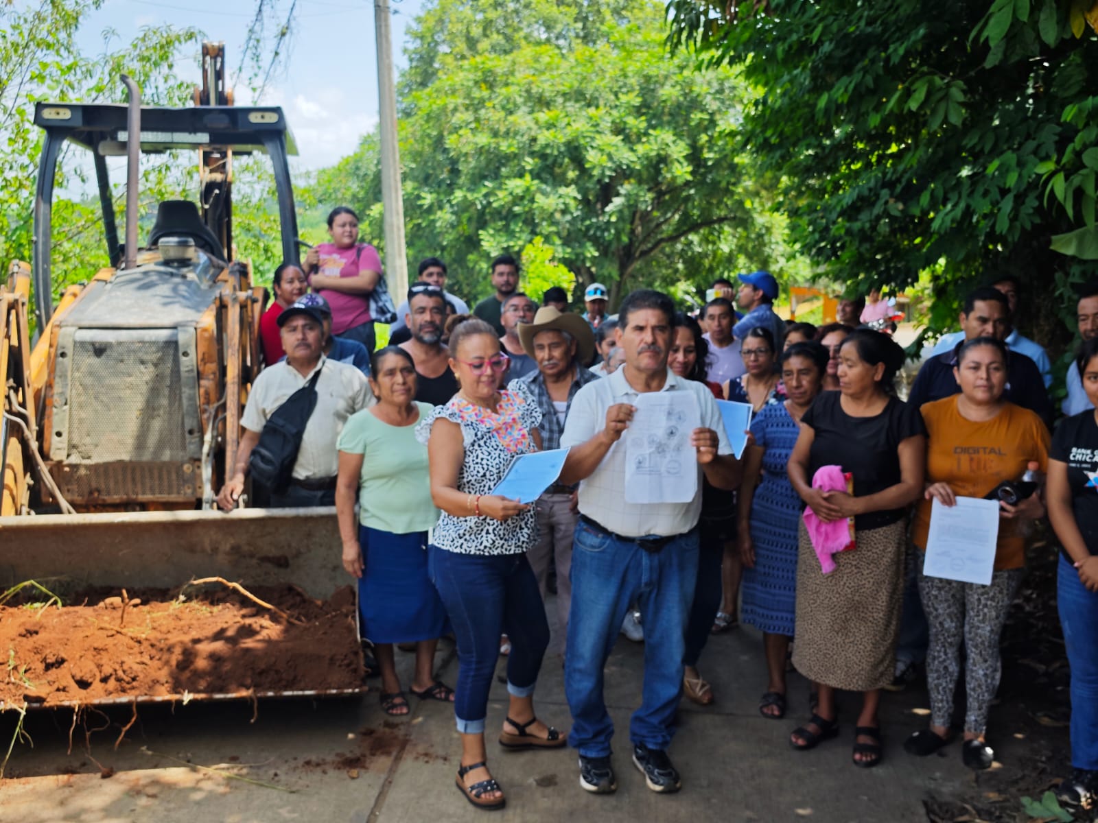 Huautla: Comerciantes acusan al alcalde de frenar proyecto de mercado municipal