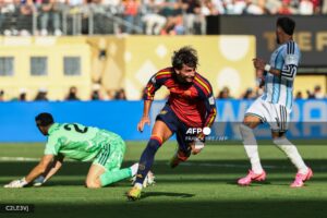 Ferran Torres logro marcar el gol del campeonato