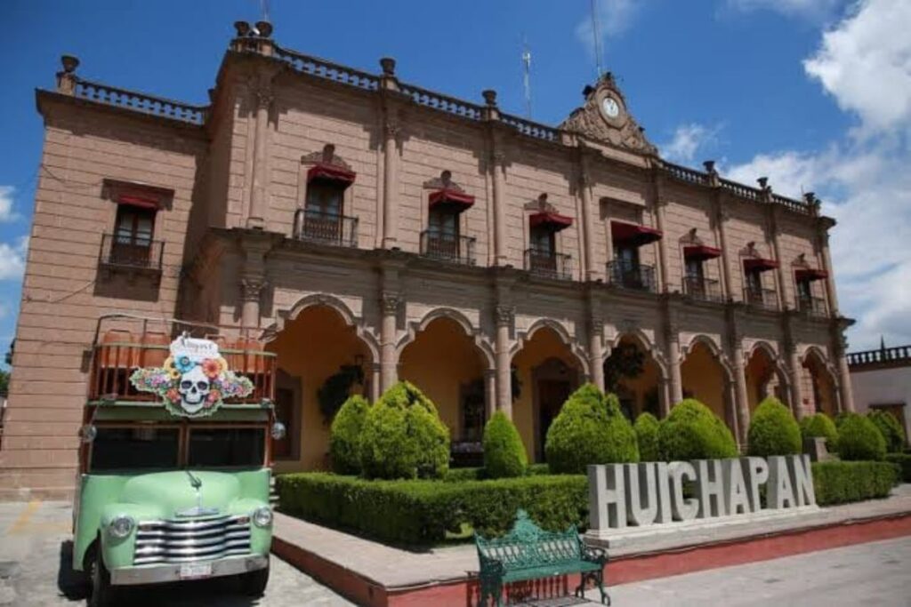 Fachada de la presidencia municipal de Huichapan