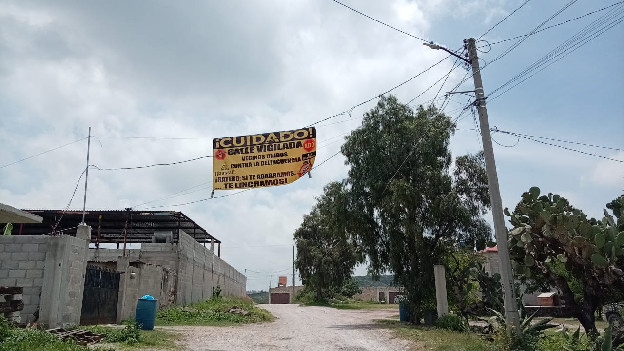 Vecinos de El Cerrito exigen más seguridad ante robos a casas en Atotonilco de Tula