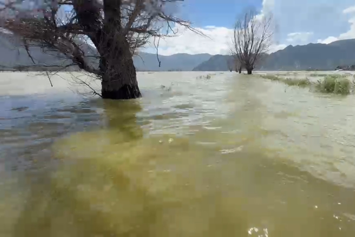 De acuerdo con vecinos, las lluvias representan un peligro para la región, pues se incrementa el nivel del agua | Foto: Especial