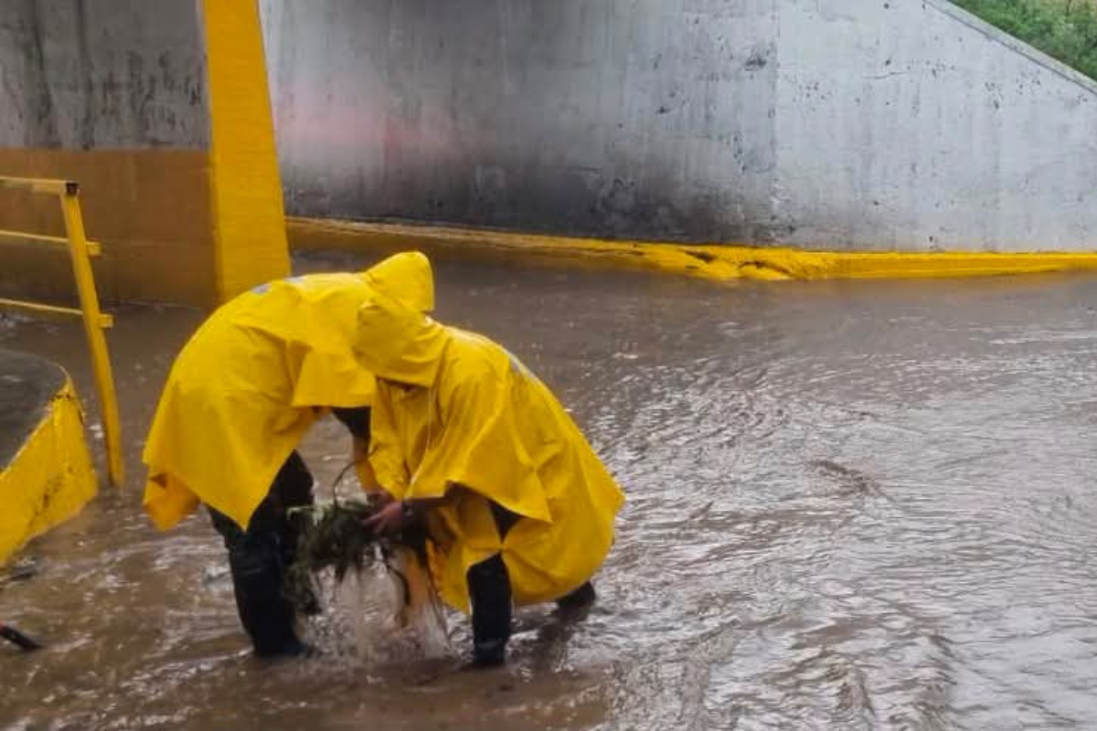 Varias calles se inundan cuando se registran lluvias intensas, de acuerdo con los vecinos | Foto: Especial